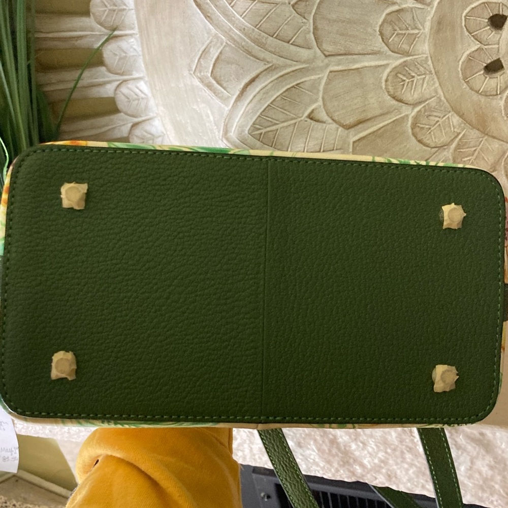 🌿Beautiful Pifuren tropical leather purse. - Picture 5 of 7